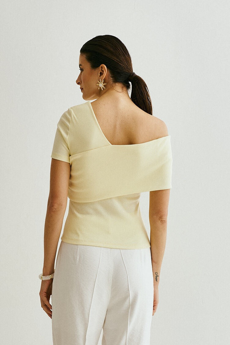 Blusa Origami