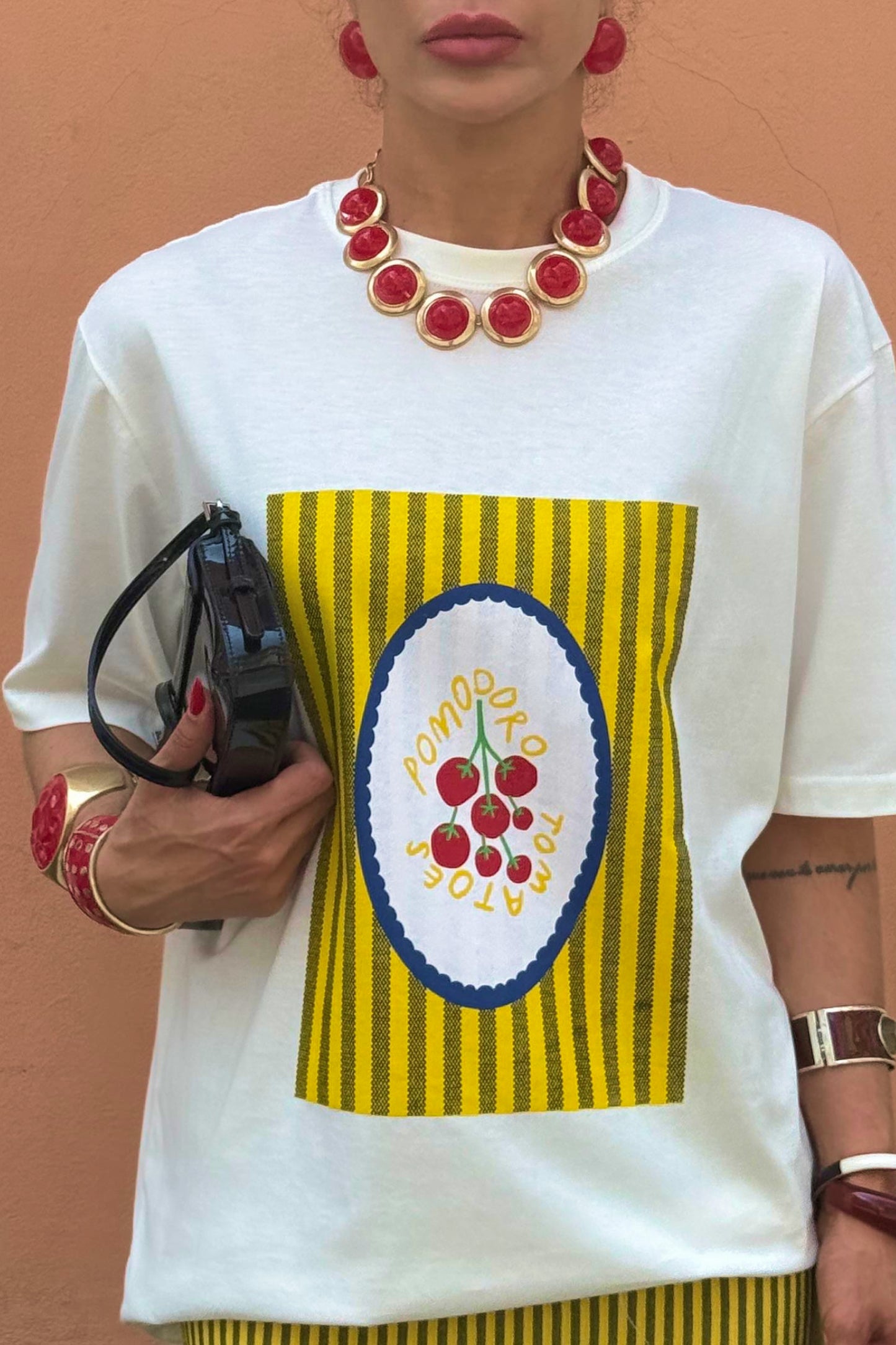 Camiseta Tomato - over